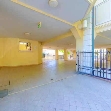 Comfortable In 50 M² Near The Beach *